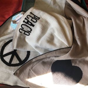 Jonathan Adler Reversible Peace&Love Hat/Scarf Set